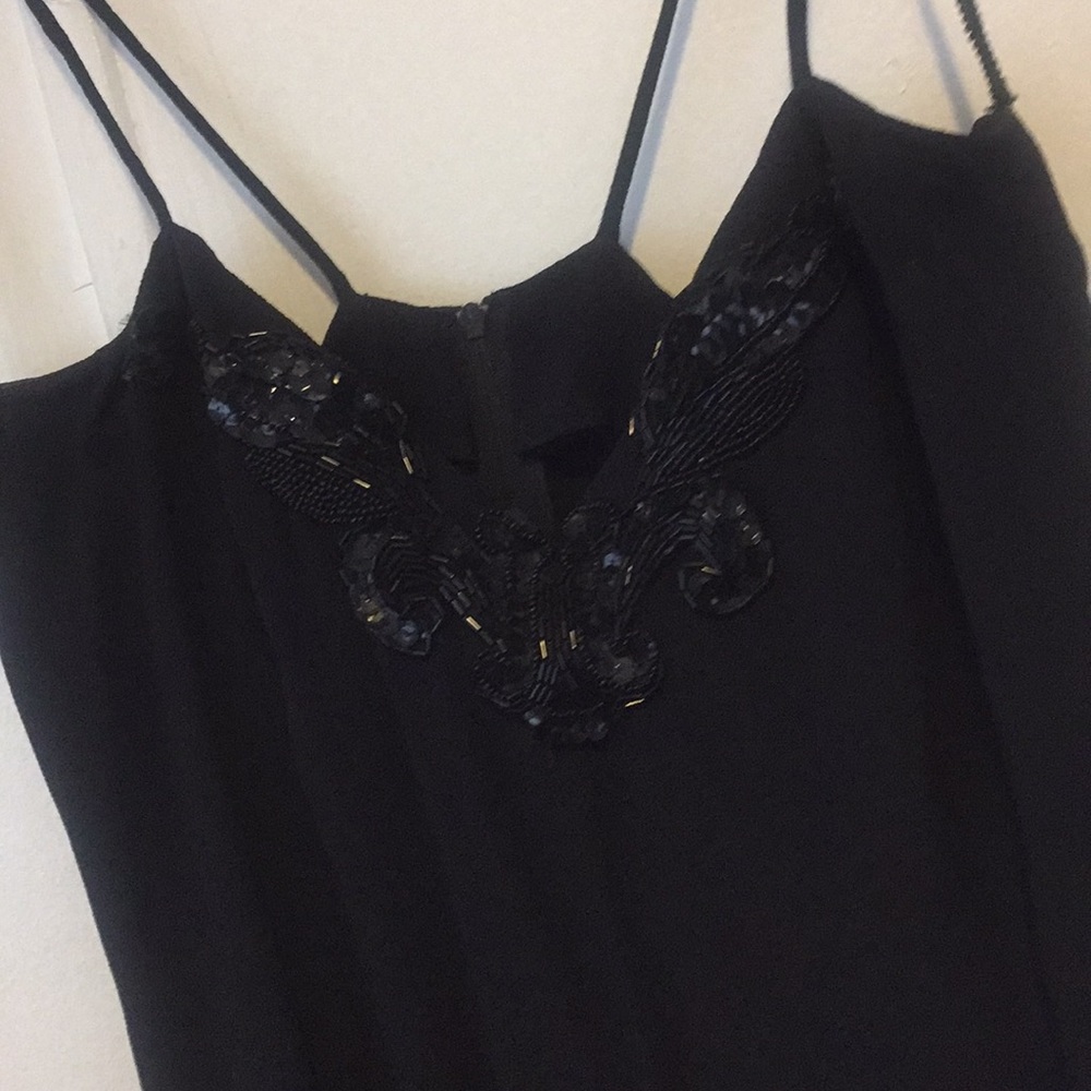 BLACK DRESS - Picture 2 of 4